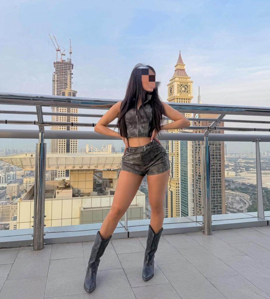 602346211: Chica busca chico en Navarra