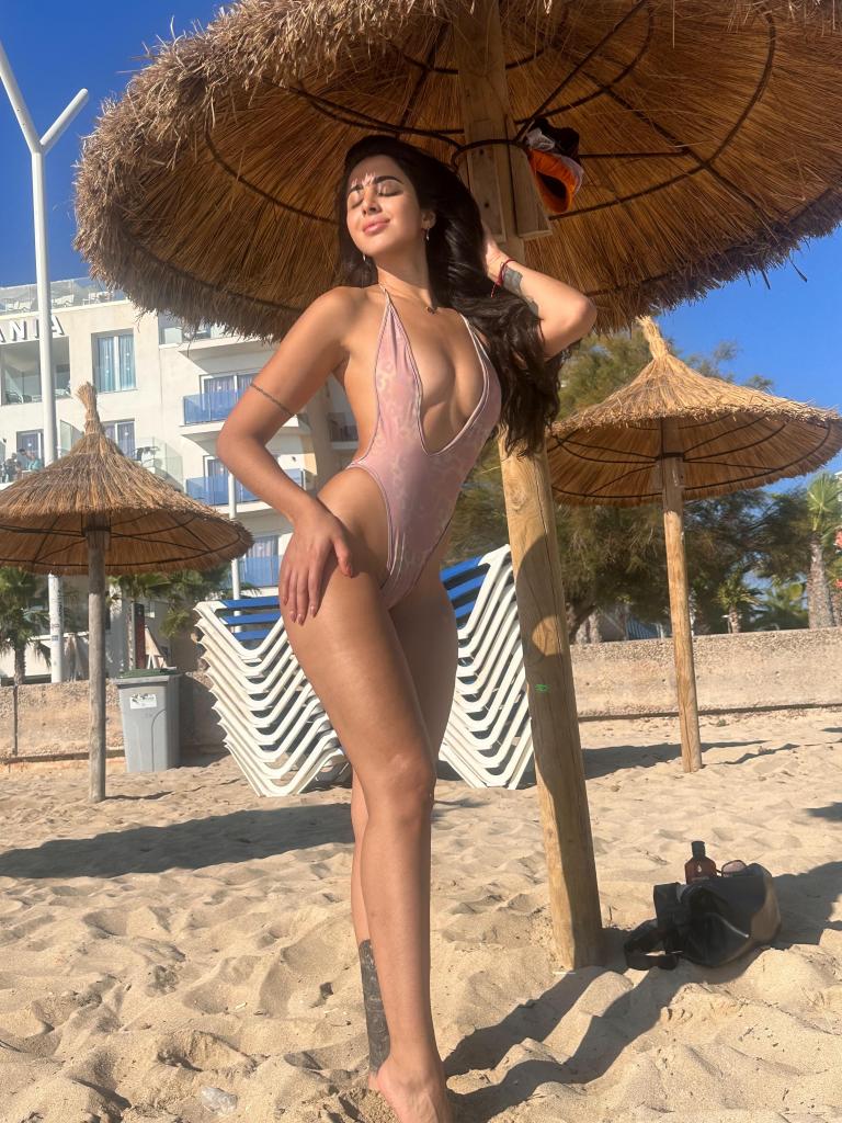 Chica busca chico en Mallorca: 