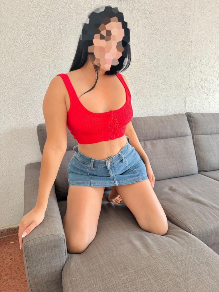 614610892: Chica busca chico en Málaga