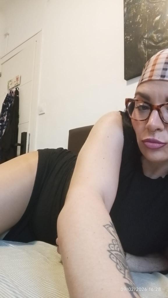 Chica busca chico en Madrid: 