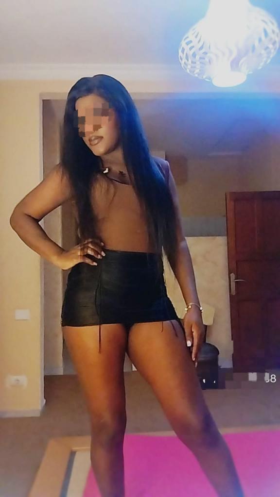 Chica busca chico en Las Palmas: Chica busca chico