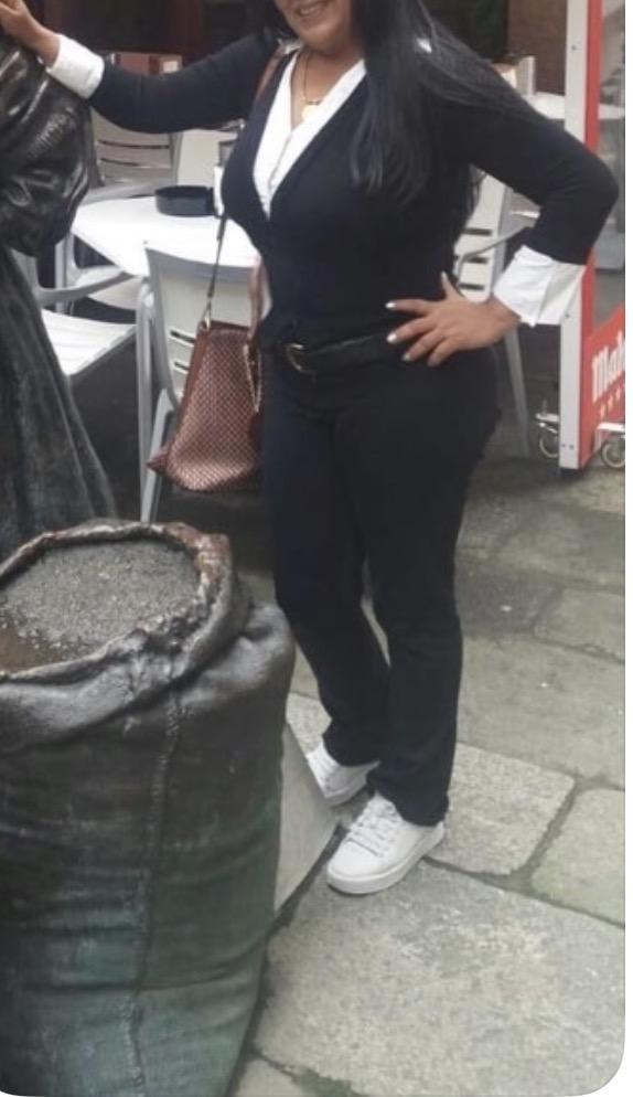 Chica busca chico en Orense: 