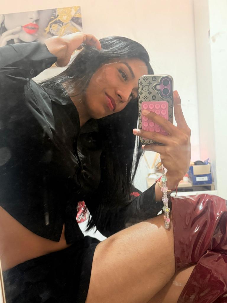 613532479: Travesti en Barcelona