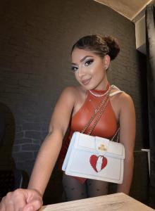 613434096: Chica busca chico en Mallorca