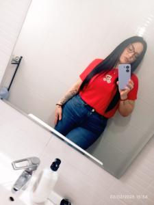 624094807: Chica busca chico en Madrid