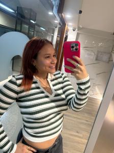 611266546: Chica busca chico en Navarra