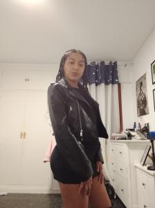 642702856: Chica busca chico en Sevilla