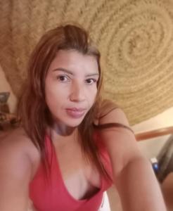 655141327: Chica busca chico en Huelva