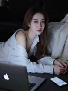 641070821: Chica busca chico en Pontevedra