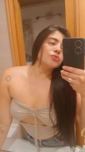 617129092: Chica busca chico en Barcelona