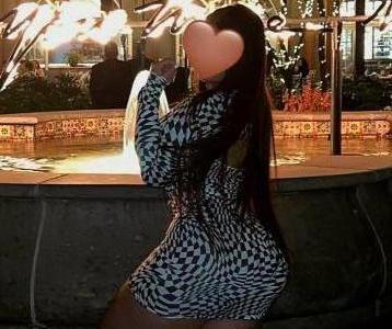 632081179: Chica busca chico en La Coruña