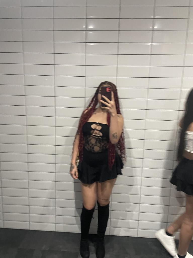 Chica busca chico en Alicante: 