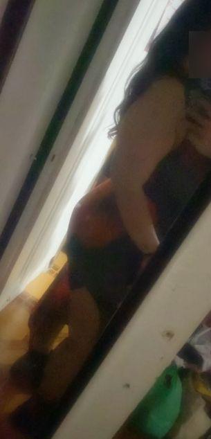 613860716: Chica busca chico en Madrid