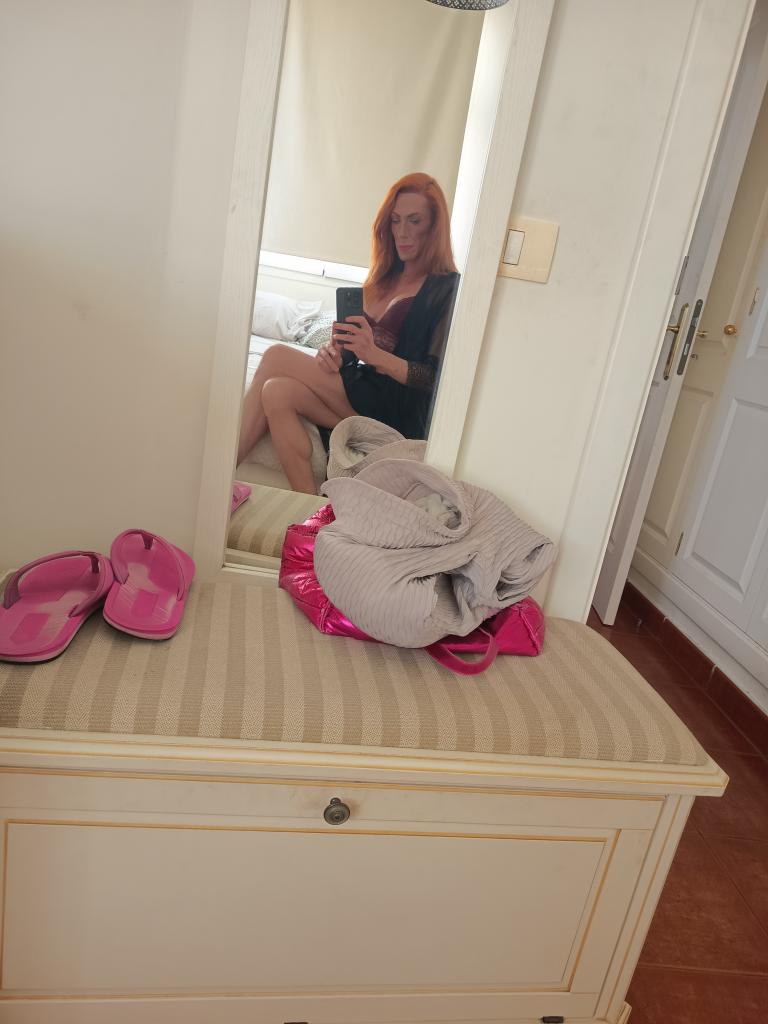 605873721: Chica busca chico en Tenerife