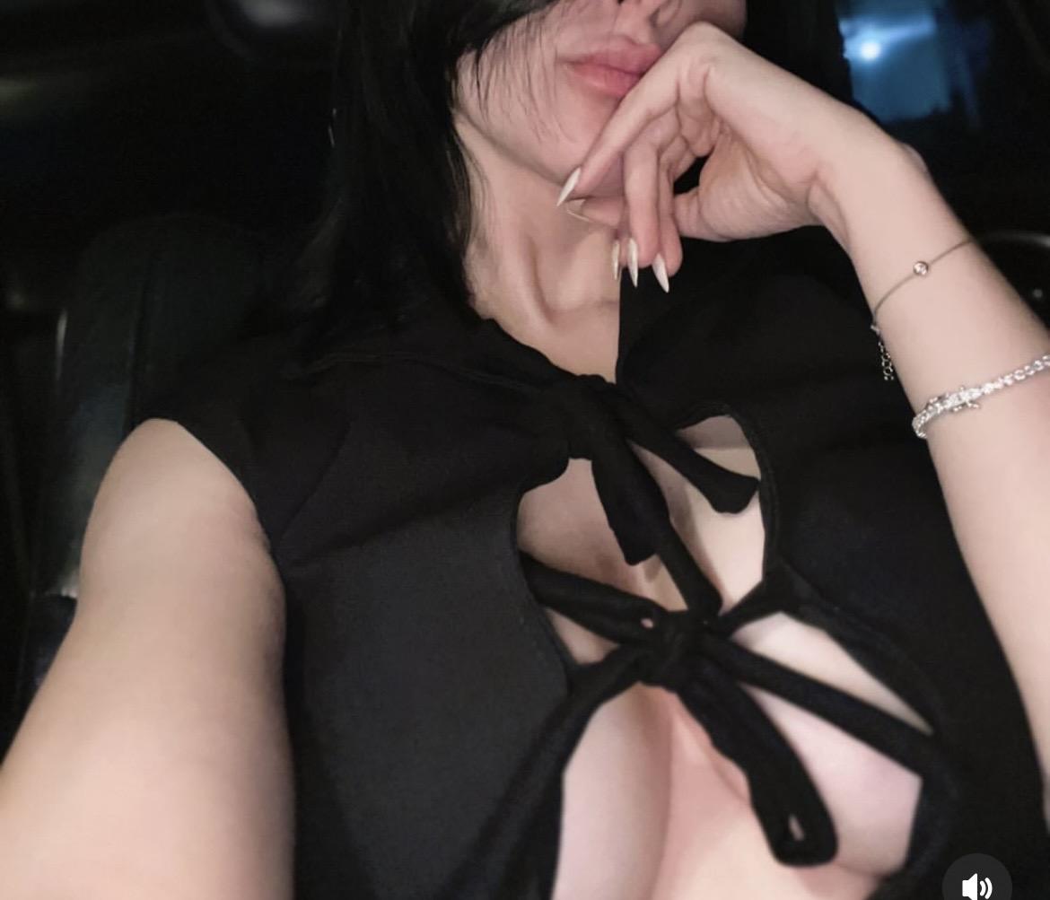 Chica busca chico en Asturias: 