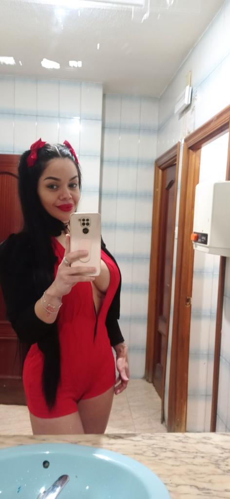 677593134: Chica busca chico en Toledo