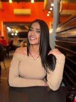 663936054: Chica busca chico en Ibiza