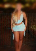 665120378: Chica busca chico en Sevilla
