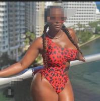 614516965: Chica busca chico en Madrid