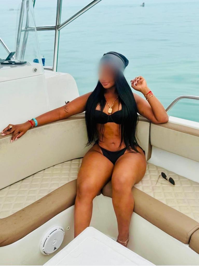 Chica busca chico en Cuenca: 