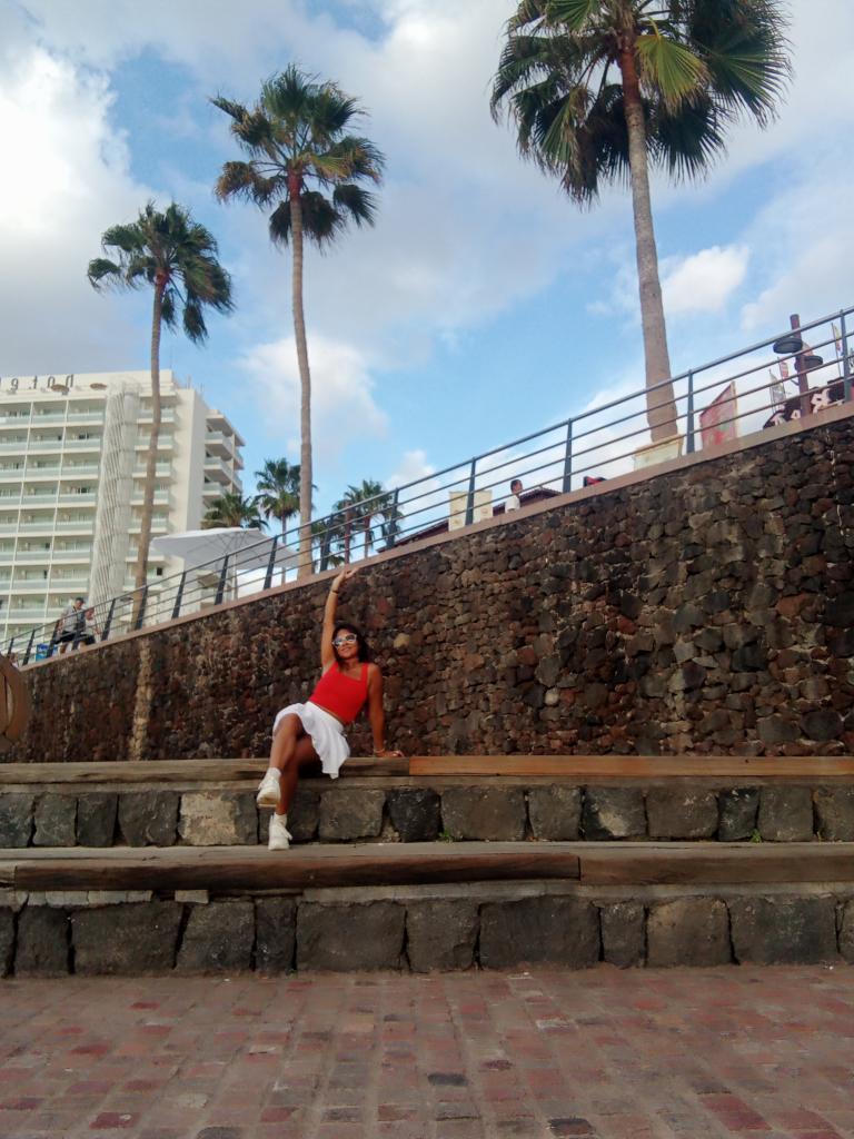 Chica busca chico en Huelva: 