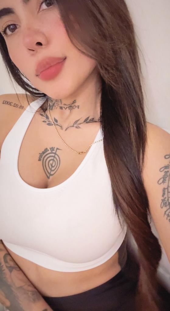 Chica busca chico en Menorca: 