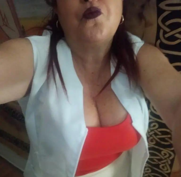 662235826: Chica busca chico en Zaragoza