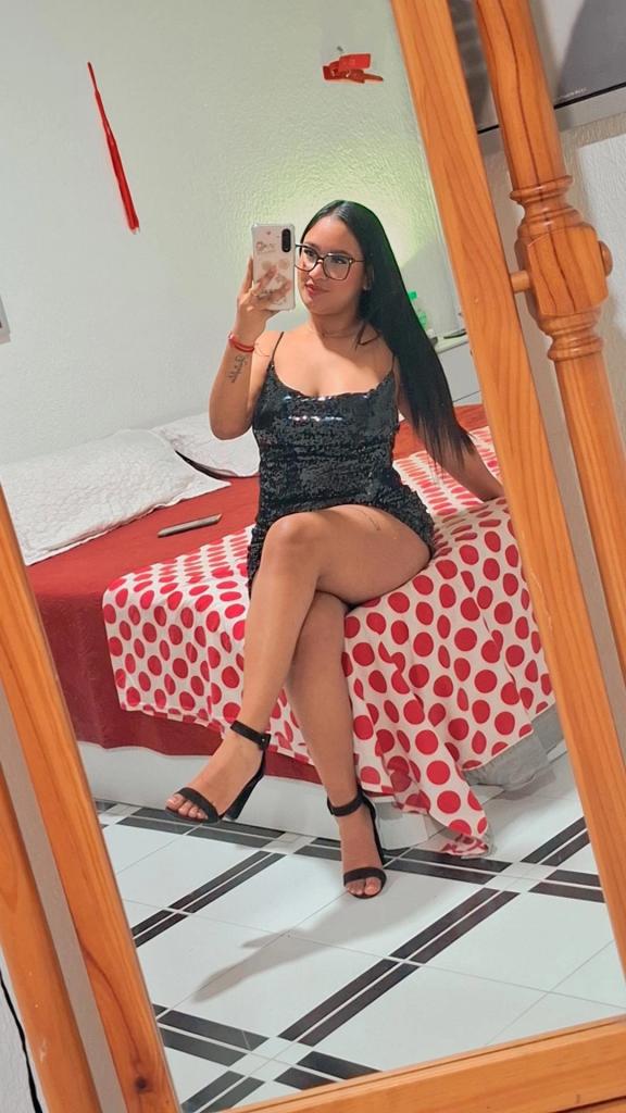 Chica busca chico en Murcia: 