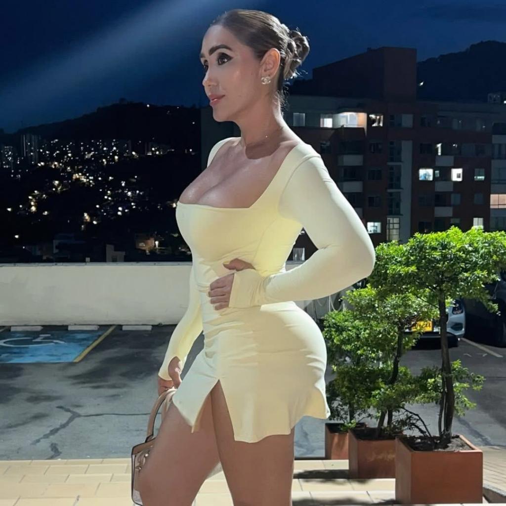 663196118: Chica busca chico en Lérida