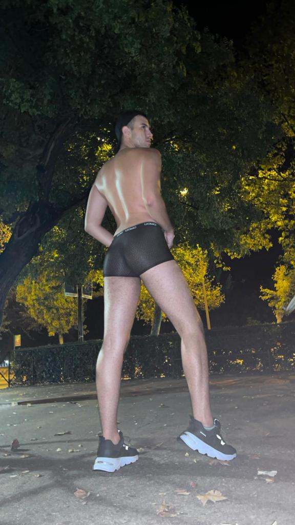 Chico busca chica en Alicante: Chico busca chica