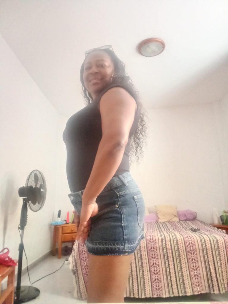 Chica busca chico en Las Palmas: 