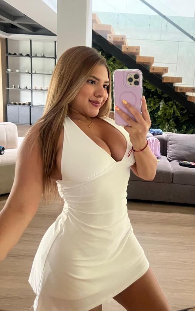 Chica busca chico en Tenerife: 