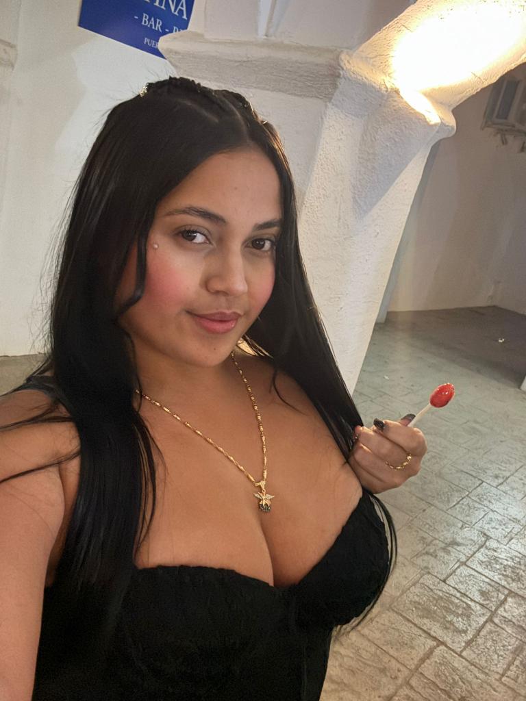 Chica busca chico en Almería: 