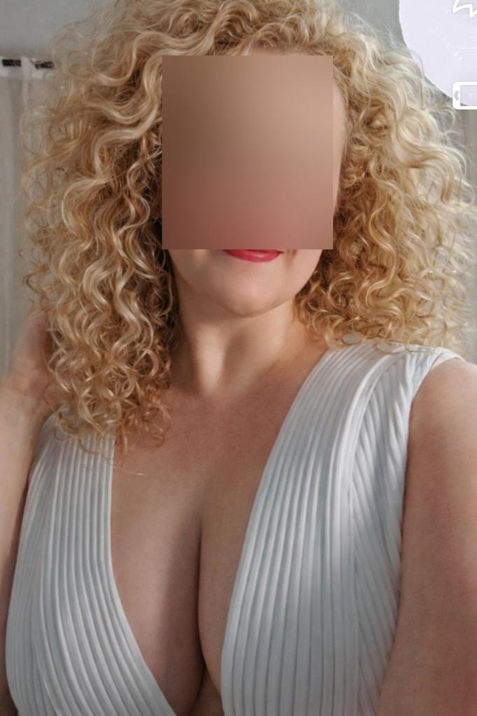 613492253: Chica busca chico en Valladolid