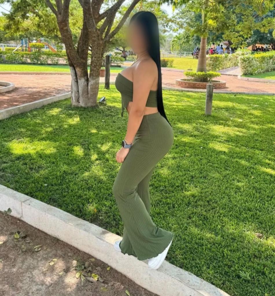 Chica busca chico en Tenerife: 