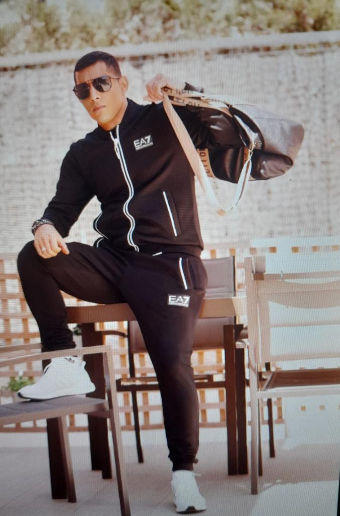 Chico busca chica en Pontevedra: 