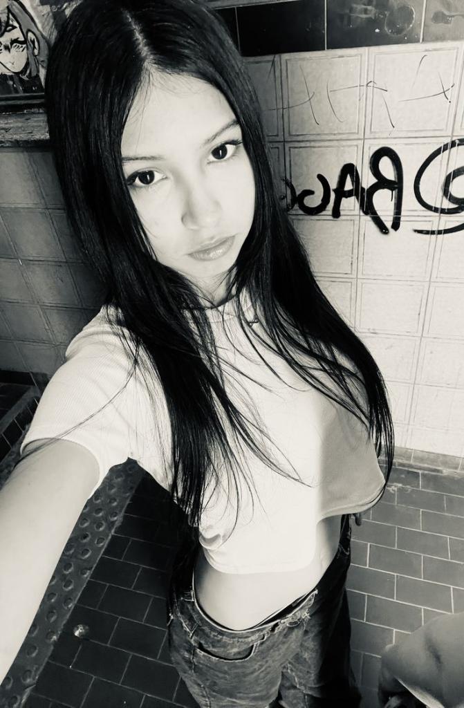 674912813: Chica busca chico en Madrid