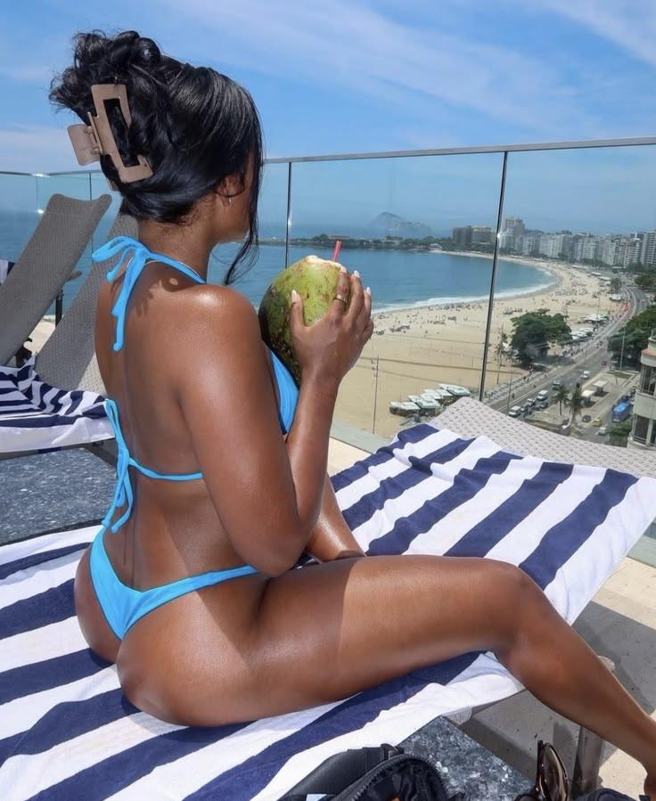 614453704: Chica busca chico en Granada