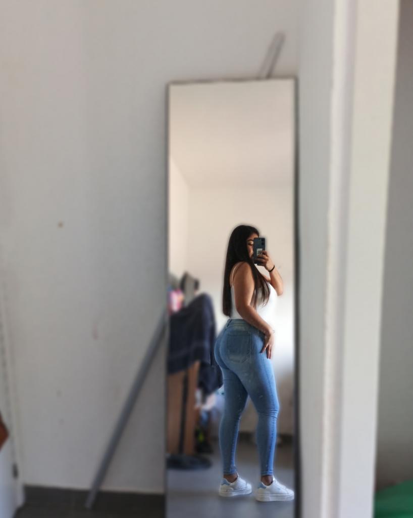 Chica busca chico en Madrid: 