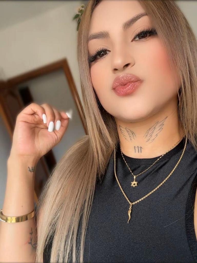 Chica busca chico en Barcelona: 