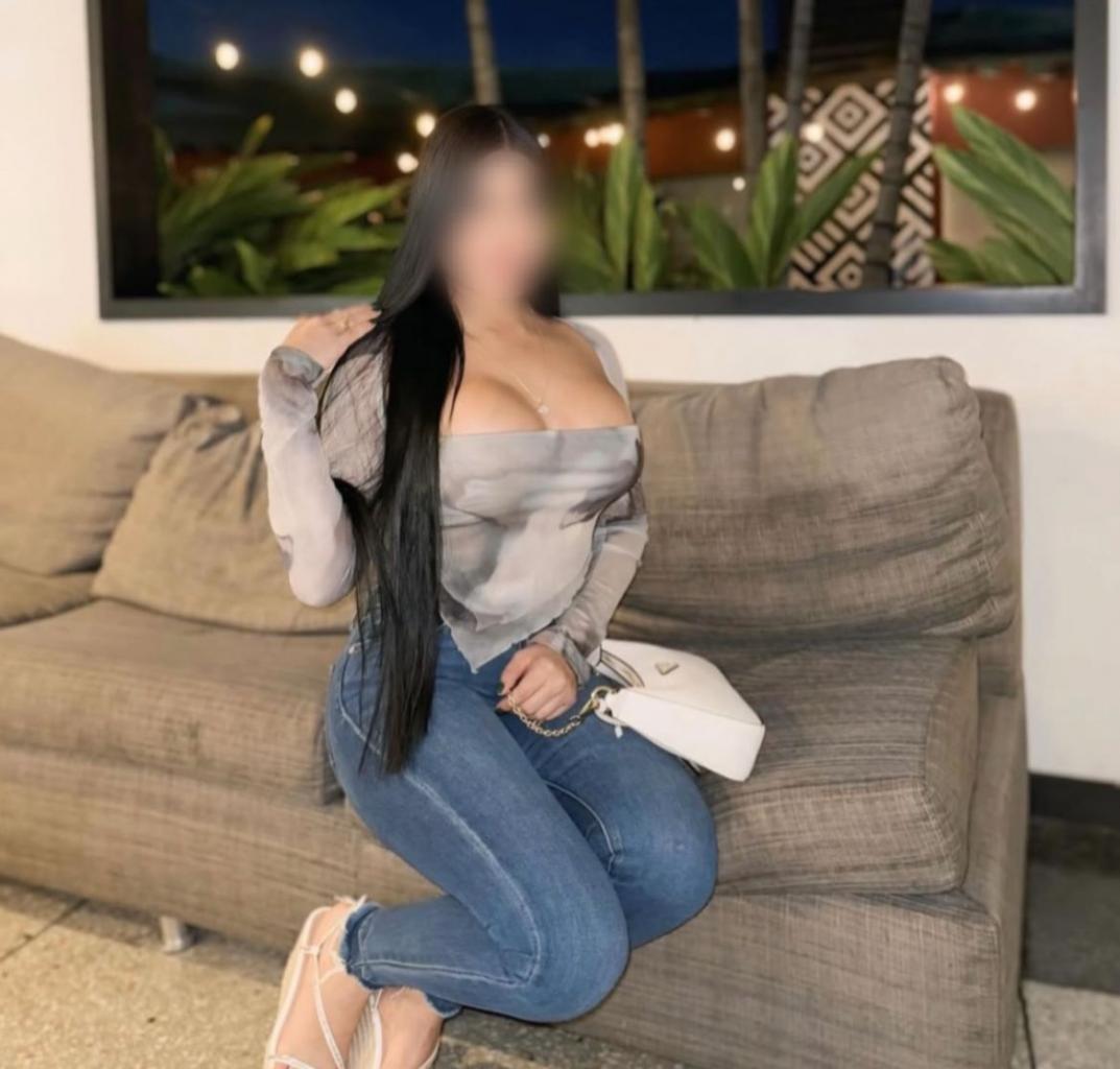 Chica busca chico en Tenerife: 