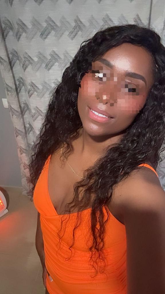 Chica busca chico en Almería: 