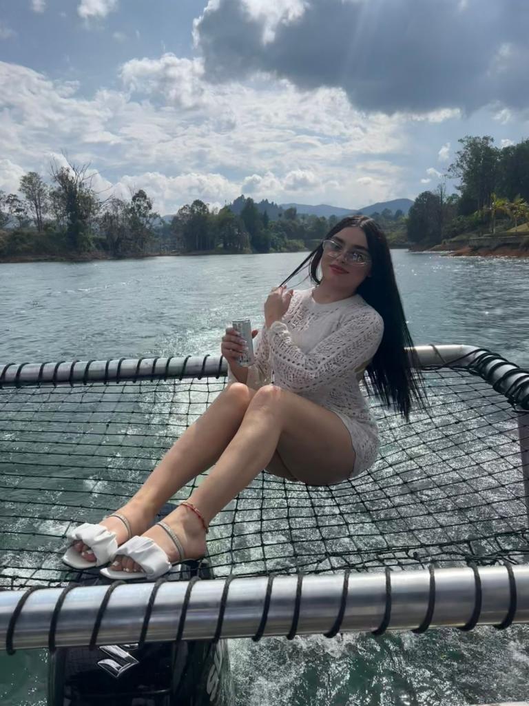 Chica busca chico en Navarra: 