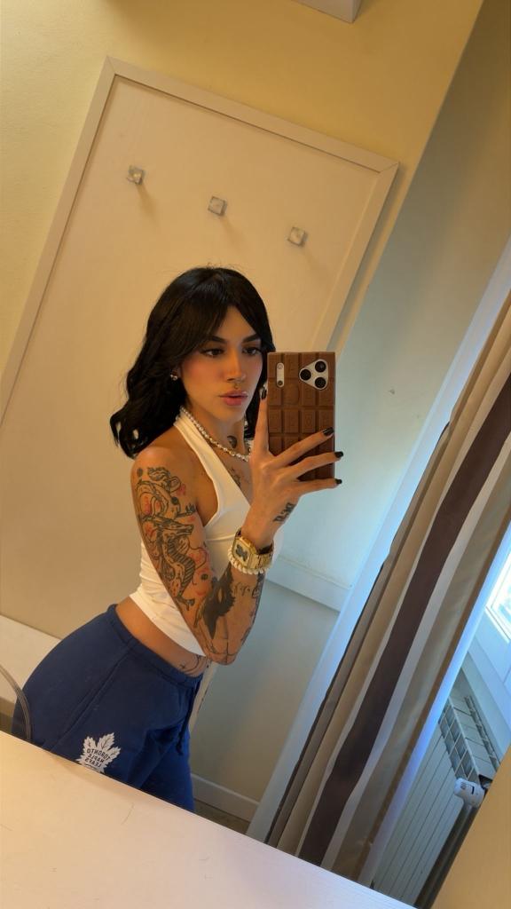 611395696: Chica busca chico en Madrid