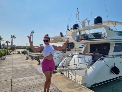 681883793: Chica busca chico en Barcelona