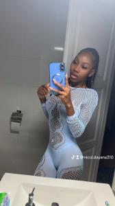 614895237: Chica busca chico en Alicante