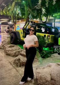 666314275: Chica busca chico en Ibiza