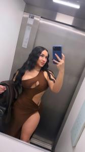 604364239: Chica busca chico en Sevilla