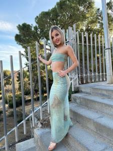 604290235: Chica busca chico en Barcelona