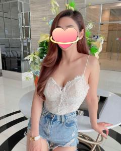 688027388: Chica busca chico en Valencia